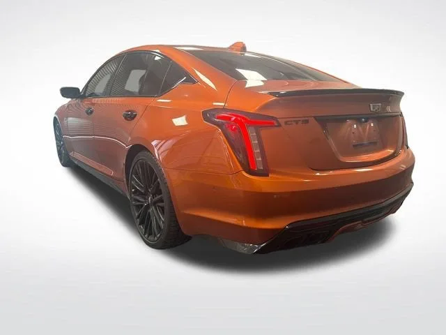 2022 Cadillac CT5 Sport photo 3