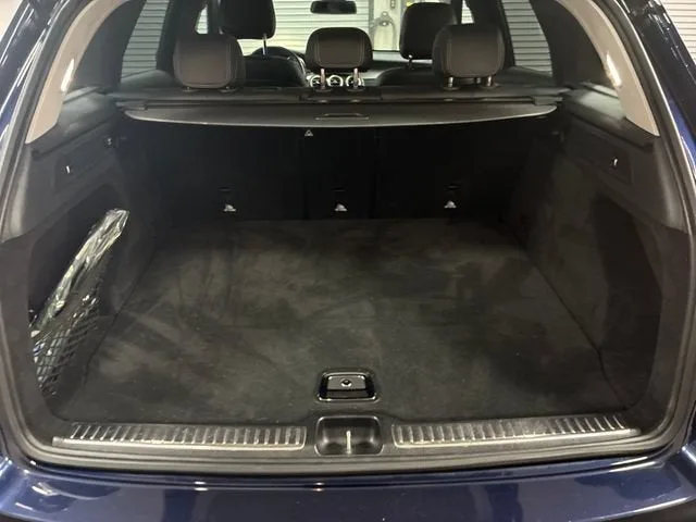 2017 Mercedes-Benz GLC GLC 300 photo 23