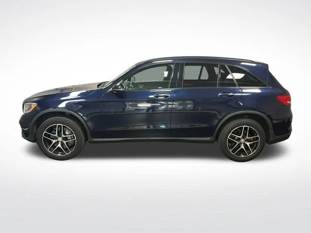 2017 Mercedes-Benz GLC GLC 300 photo 2