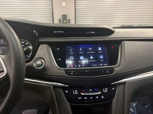 2024 Cadillac XT5 Luxury photo 18