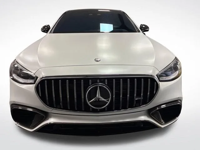 2024 Mercedes-Benz S-Class AMG® S 63 E photo 8