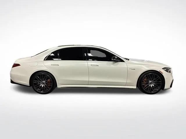 2024 Mercedes-Benz S-Class AMG® S 63 E photo 6