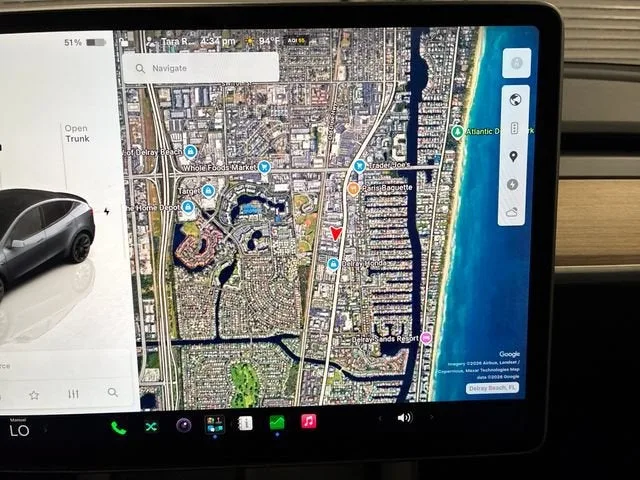 2023 Tesla Model Y Long Range photo 19