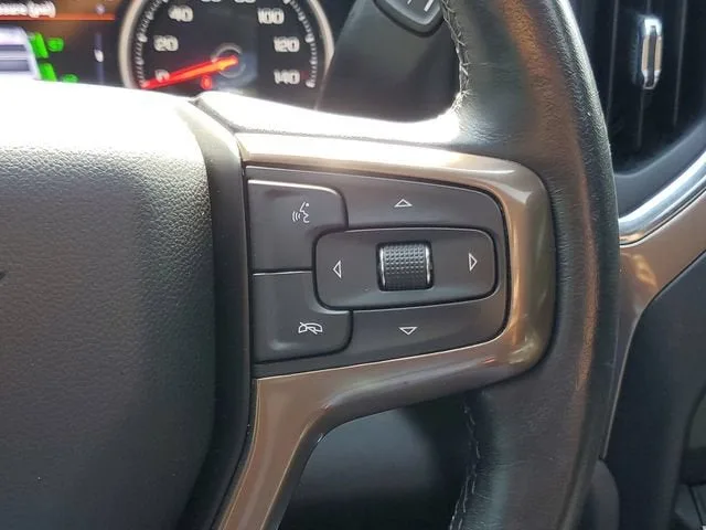 2022 Chevrolet Silverado 2500 HD High Country photo 25