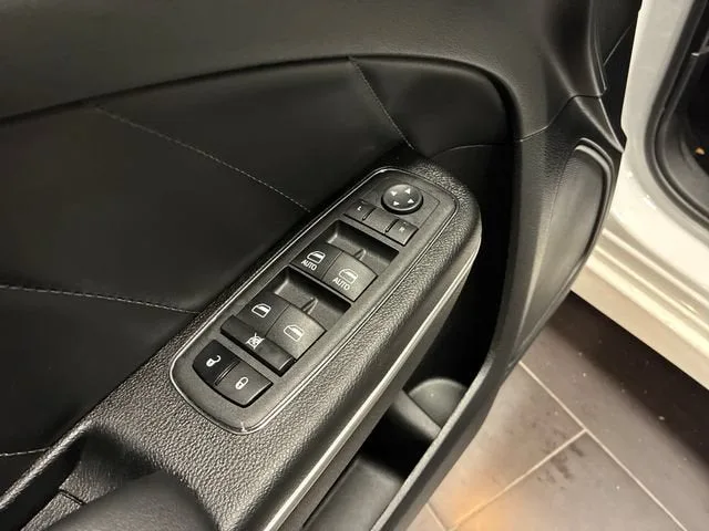 2023 Dodge Charger Scat Pack photo 11