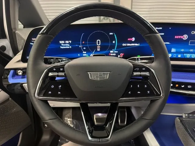 2027 Cadillac OPTIQ Sport photo 14