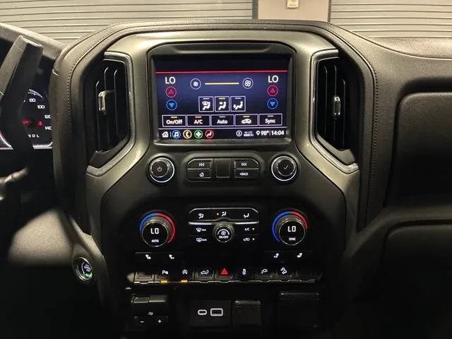 2020 Chevrolet Silverado 1500 LT Trail Boss photo 19