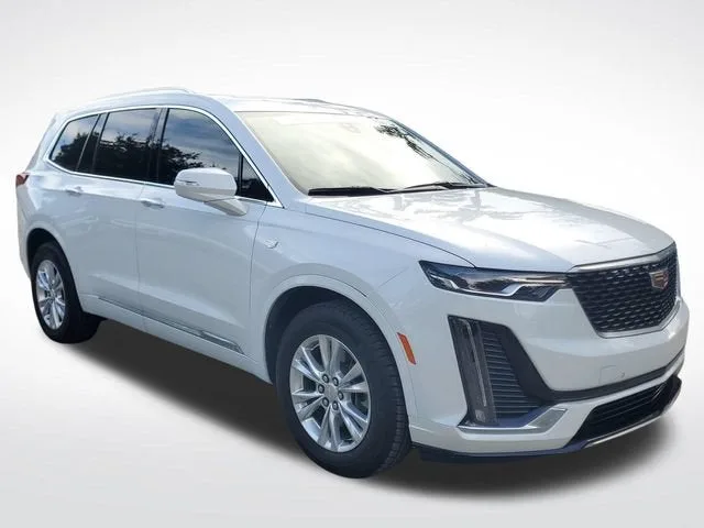 2024 Cadillac XT6 Luxury photo 5
