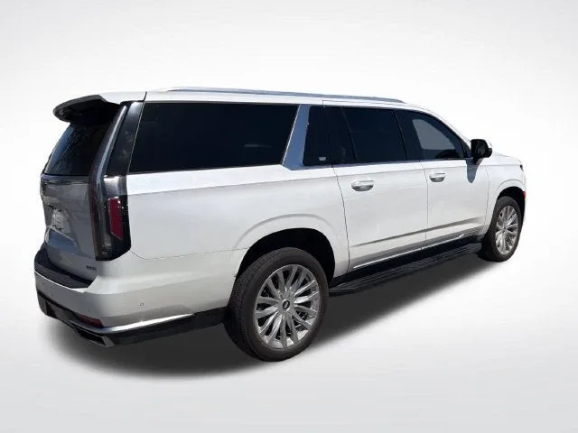 2023 Cadillac Escalade ESV 4WD Premium Luxury photo 5