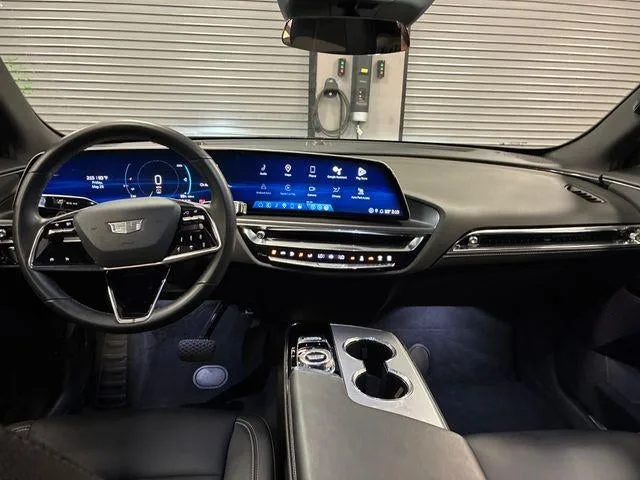 2024 Cadillac LYRIQ Tech photo 44