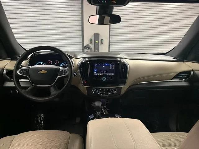 2024 Chevrolet Traverse Limited LS photo 12