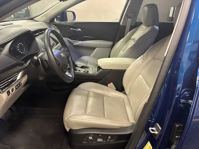 2019 Cadillac XT4 FWD Premium Luxury photo 9