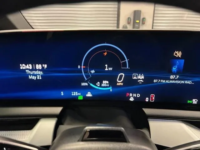 2026 Cadillac OPTIQ Sport photo 15