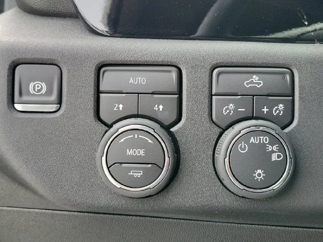 2026 Chevrolet Silverado 1500 LT photo 27