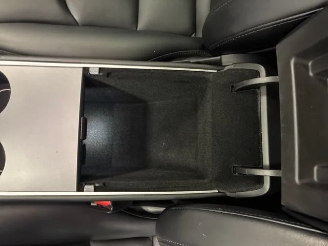 2022 Tesla Model 3 Base photo 26