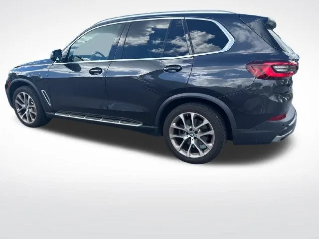 2023 BMW X5 xDrive40i photo 3