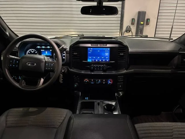 2023 Ford F-150 XL photo 12