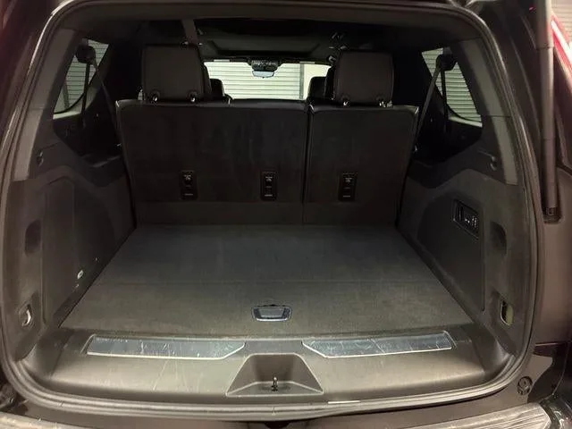 2025 Cadillac Escalade ESV Sport photo 24