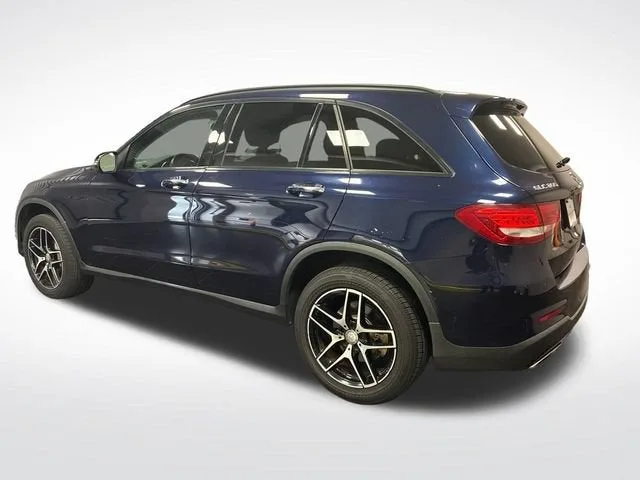 2017 Mercedes-Benz GLC GLC 300 photo 3
