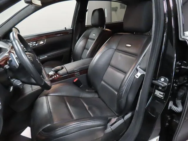 2008 Mercedes-Benz S-Class 6.3L V8 AMG® photo 45