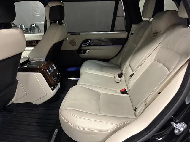 2021 Land Rover Range Rover P525 Westminster photo 26