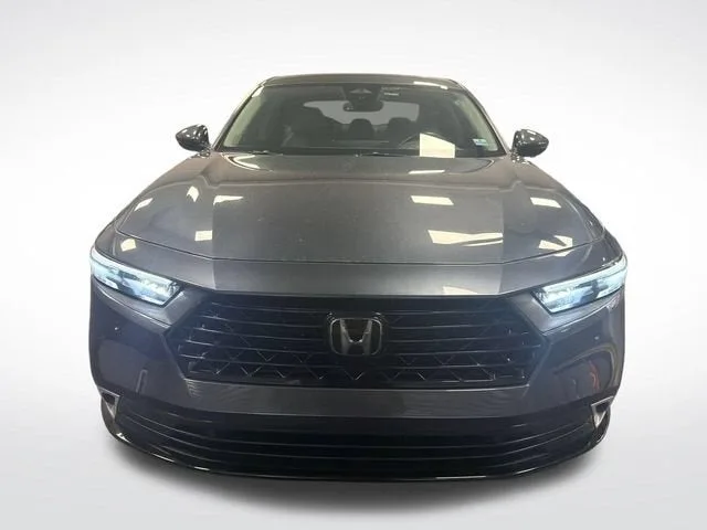 2023 Honda Accord Hybrid Touring photo 8
