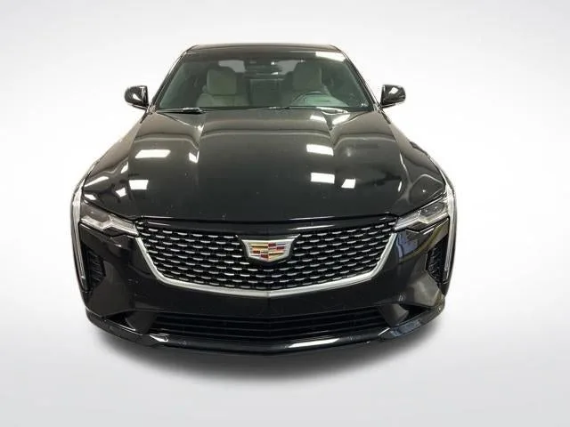 2025 Cadillac CT4 Luxury photo 8