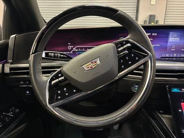 2025 Cadillac Escalade ESV Sport photo 46