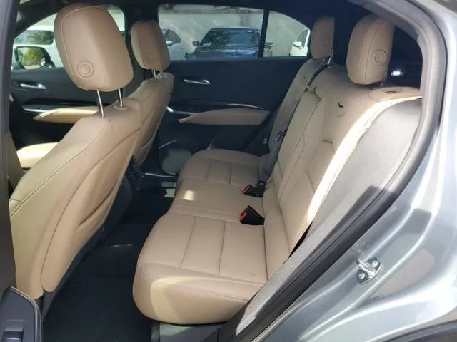 2024 Cadillac XT4 Luxury photo 11