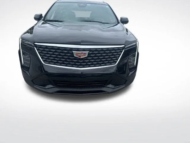 2024 Cadillac XT4 Premium Luxury photo 8