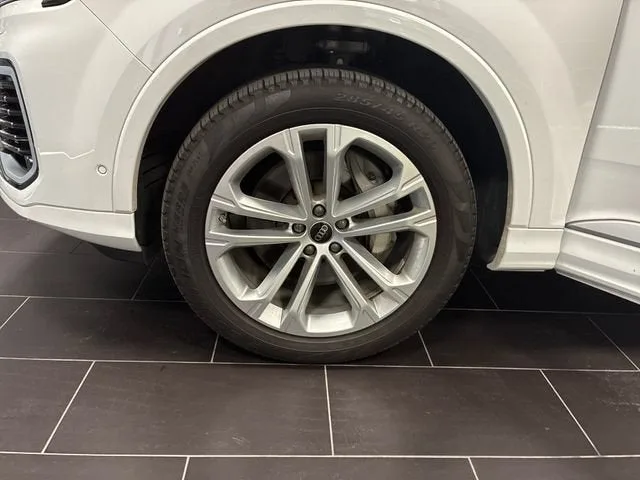 2025 Audi Q7 Premium Plus photo 28