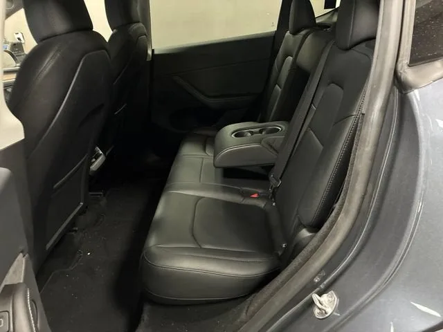 2023 Tesla Model Y Long Range photo 25