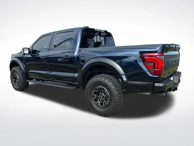 2024 Ford F-150 Raptor photo 3