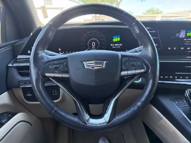 2023 Cadillac Escalade ESV 4WD Premium Luxury photo 13