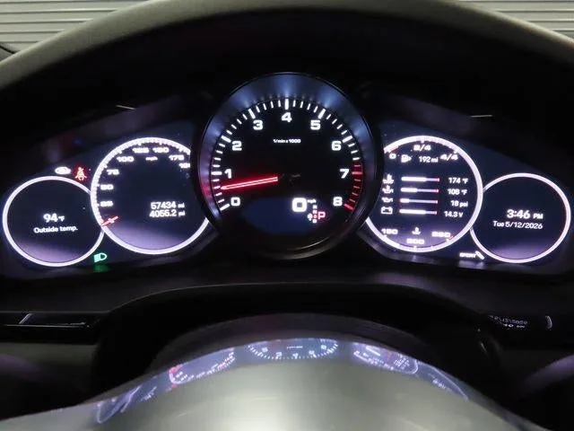 2022 Porsche Cayenne S photo 21