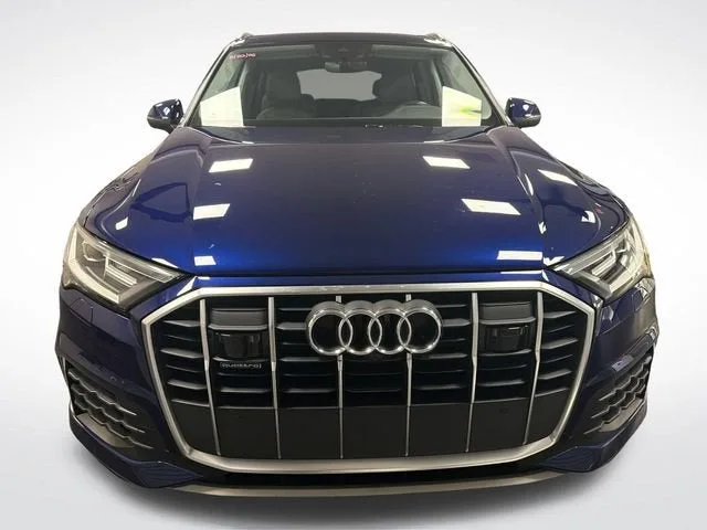2022 Audi Q7 Premium Plus photo 8