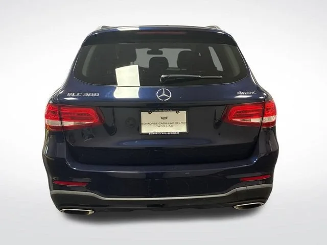2017 Mercedes-Benz GLC GLC 300 photo 4