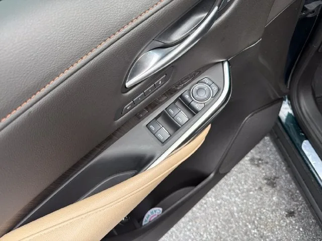 2025 Cadillac XT4 Premium Luxury photo 11