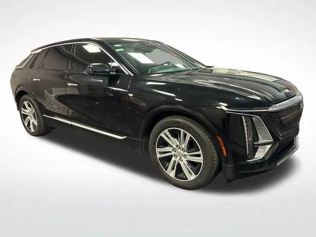 2024 Cadillac LYRIQ Tech photo 7