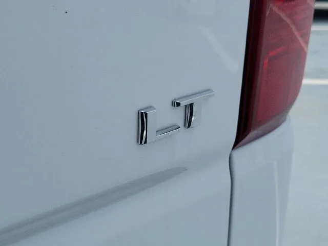 2026 Chevrolet Silverado 1500 LT photo 12