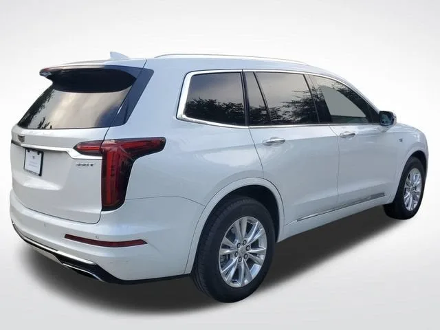 2024 Cadillac XT6 Luxury photo 4