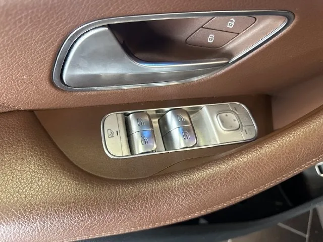 2025 Mercedes-Benz GLS GLS 450 photo 11