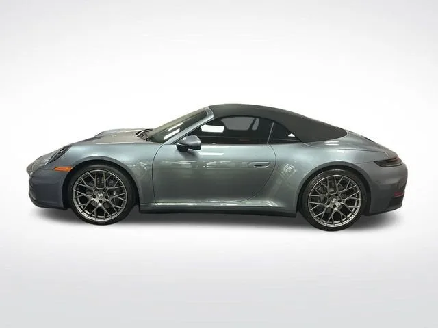 2026 Porsche 911 Carrera photo 2