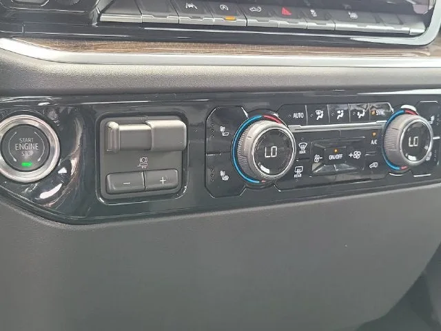 2026 Chevrolet Silverado 1500 LT photo 36