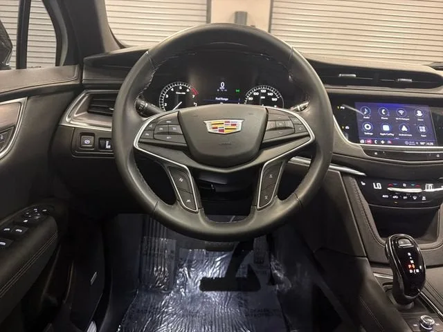 2024 Cadillac XT5 Luxury photo 13