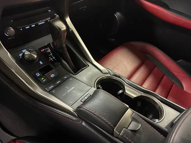 2021 Lexus NX NX 300 F SPORT photo 24