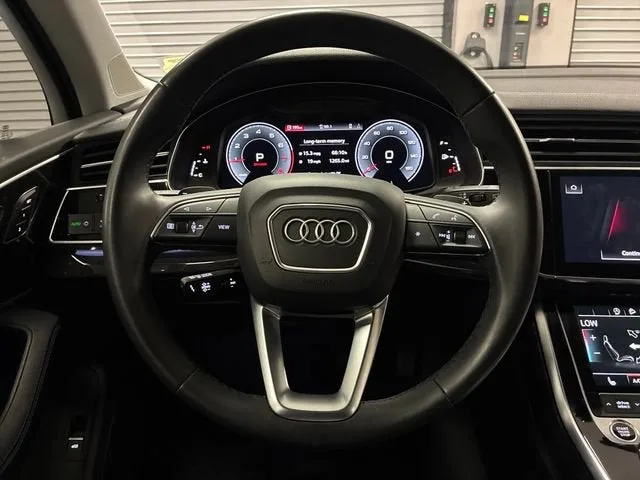 2023 Audi Q7 Premium Plus photo 14