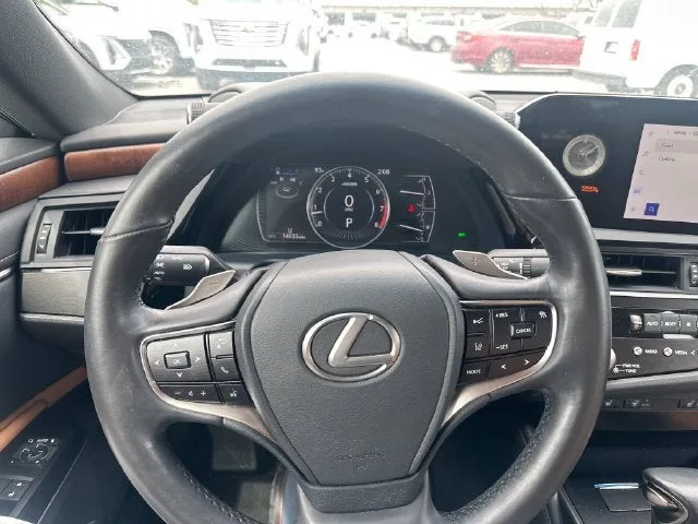 2024 Lexus ES ES 350 photo 13