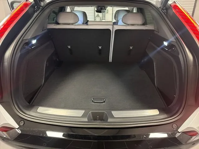 2027 Cadillac OPTIQ Sport photo 24