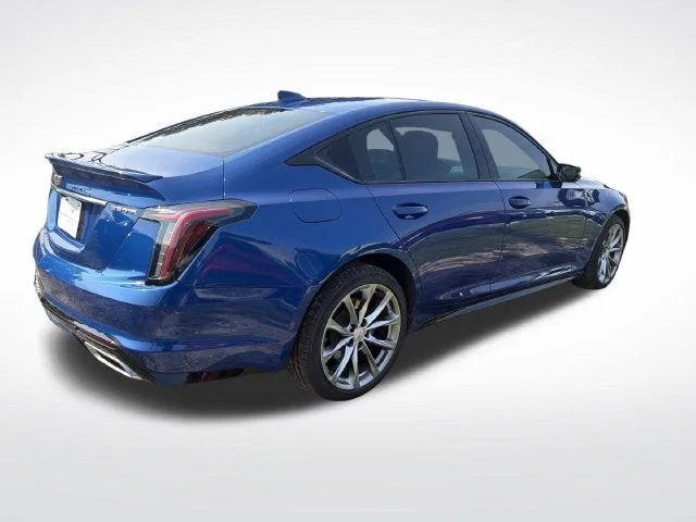 2022 Cadillac CT5 Sport photo 5